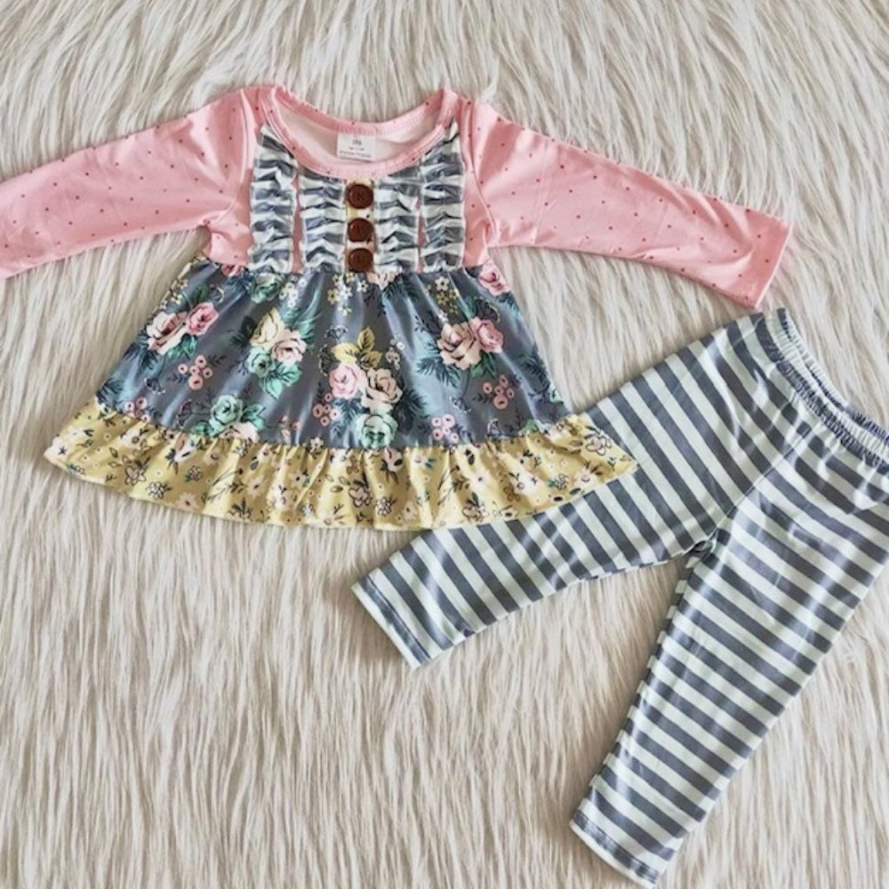 Tunic girl outfit 12/18 to 5/6